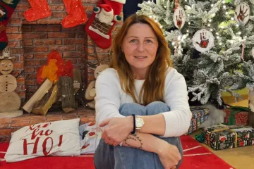 Prekrasna Jelica iz 'Ljubav je na selu' spremna za Božić, pogledajte kako uživa u blagdanskom raspoloženju