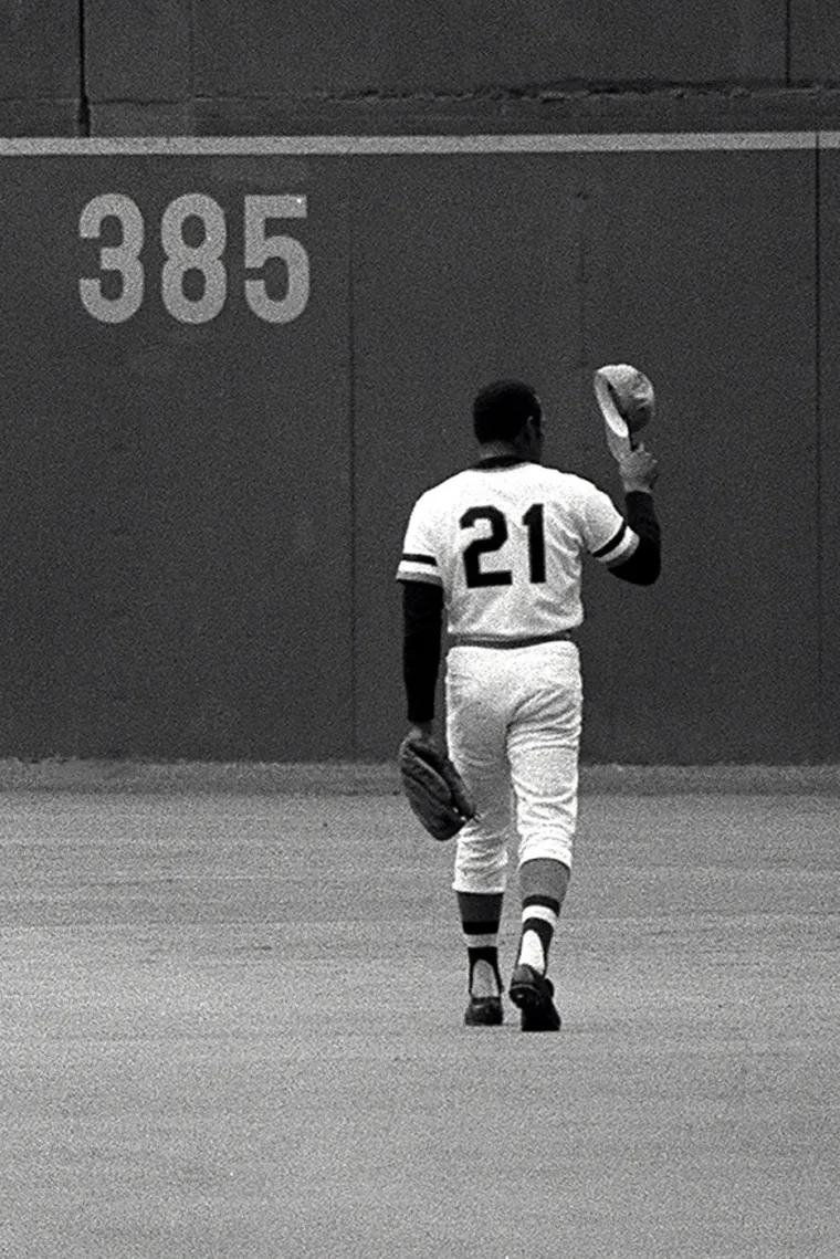 Božićna tragedija koja je &scaron;okirala svijet: Omiljeni igrač oti&scaron;ao je noseći pomoć unesrećenima