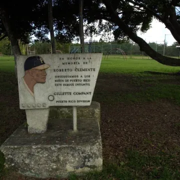 Božićna tragedija koja je &scaron;okirala svijet: Omiljeni igrač oti&scaron;ao je noseći pomoć unesrećenima