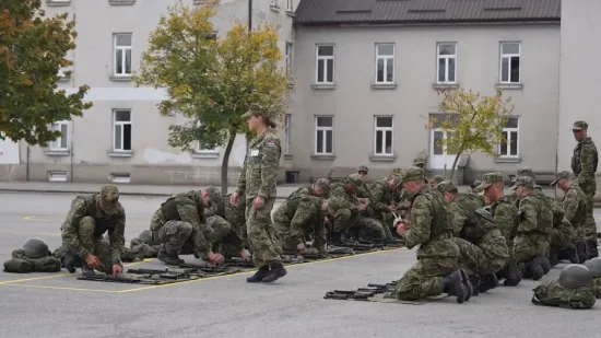 Pozivi za vojni rok uskoro stižu na 1300 adresa, tko se ne odazove masno će platiti