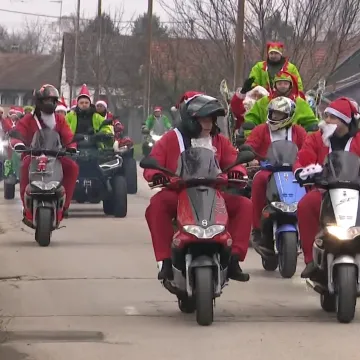 Motomrazovi donijeli osmijehe koji vrijede vi&scaron;e od darova: 'Svima nam srce zaigra'