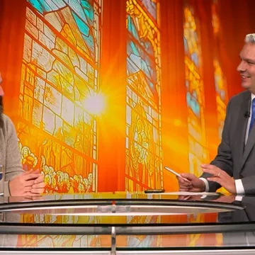 Svećenik od&scaron;krinuo vrata čudesnog Božića: 'Kod mame nas se okupi 50, doslovno najuža obitelj'