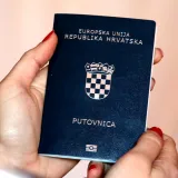 Hrvatska putovnica jača od američke! A susjedi nas 'pre&scaron;i&scaron;ali' za bod, evo kako stojimo