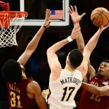 Cleveland 'zamrznuo' Matkovićeve Pelicanse na -23, Leonard utrpao 41 poen Houstonu