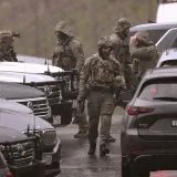 Policija blokirala naselje, stigli do zuba naoružani specijalci: 'Ostanite u kućama'