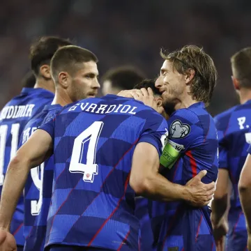 Evo tko se maloprije pojavio u popularnom kafiću u centru Zagreba na Badnjak