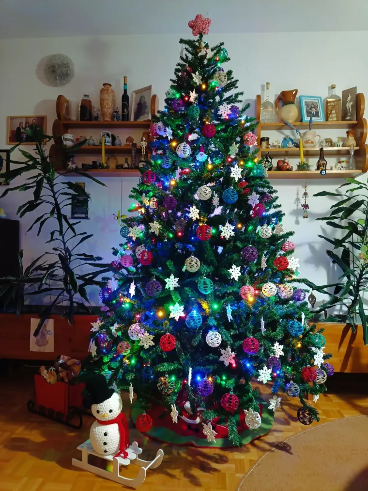 Utrka se zahuktala, iza žirija se sve pra&scaron;i: Redakciju uveseljavaju va&scaron;e prekrasne jelke