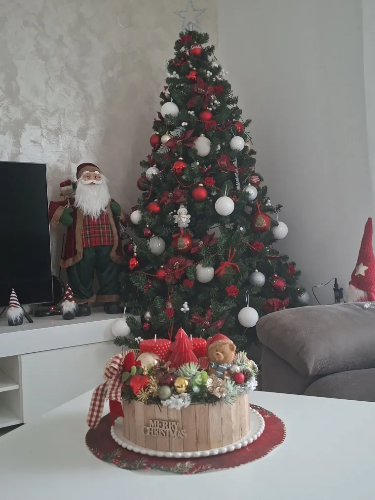 Utrka se zahuktala, iza žirija se sve pra&scaron;i: Redakciju uveseljavaju va&scaron;e prekrasne jelke