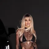 Goli&scaron;ava božićna čestitka Ivane Knoll podigla temperaturu na dru&scaron;tvenim mrežama