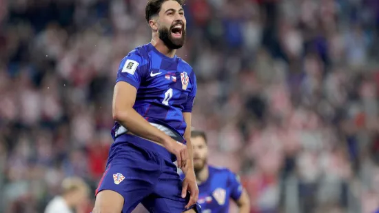 Gvardiol je Badnjak na &scaron;pici proveo u dru&scaron;tvu tajanstvene zgodne plavu&scaron;e