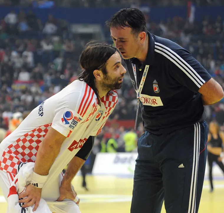 Ego, klanovi... Legenda o onom o čemu mnogi &scaron;ute: 'Svi u na&scaron;em rukometu žele samo jedno'