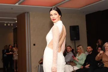 Prekrasna srpska glumica i hrvatski nogometa&scaron; čekaju prvo dijete