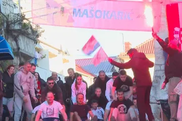 Karići su i ove godine strugali niz kalu, pogledajte lude scene iz Ka&scaron;tel Sućurca!