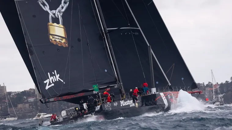 Počela je jedna od najopasnijih utrka svijeta: Jak vjetrovi i valovi postaju najveća opasnost