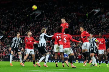 United izdržao pritisak i upisao važna tri boda na Old Traffordu