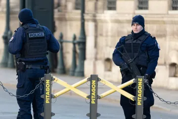 Ilegalni migrant izbo tri žene u metrou: Snimile ga nadzorne kamere