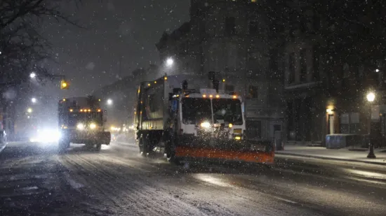Blagdani su im se pretvorili u noćnu moru: Snijeg i led prizemljili tisuće letova