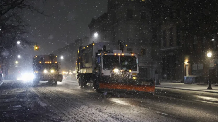 Blagdani su im se pretvorili u noćnu moru: Snijeg i led prizemljili tisuće letova