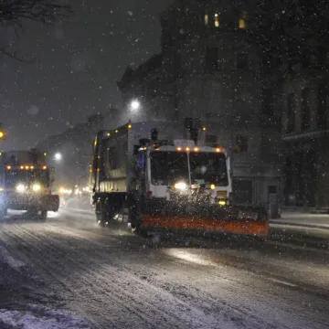 Blagdani su im se pretvorili u noćnu moru: Snijeg i led prizemljili tisuće letova