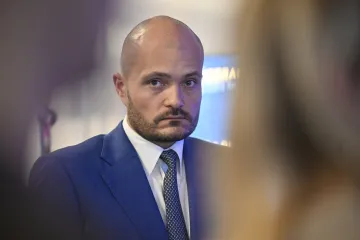 Ratni biznis cvjeta: Kako je mladi če&scaron;ki milijarder (33) postao najjači proizvođač oružja u Europi