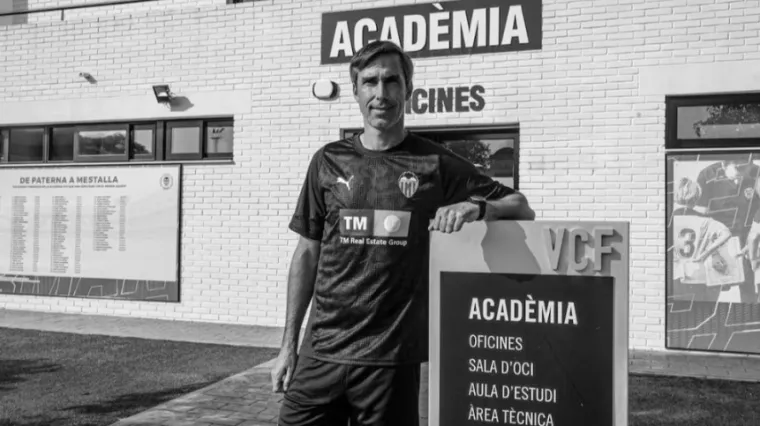 Poznati trener i njegovo troje djece poginuli u te&scaron;koj nesreći