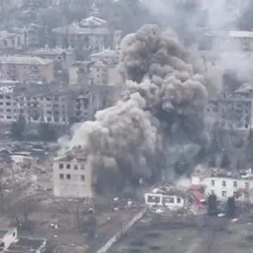 Kazna za Ukrajinu uoči sastanka Trump- Zelenski: Putin im poslao stotine dronova, postoje li uopće &scaron;anse za mir?