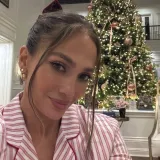 Jennifer Loper podijelila s pratiteljima intimne trenutke s božićne proslave