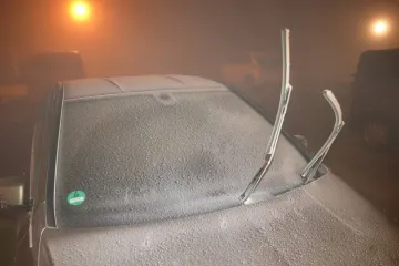 Od ozljeđenih pje&scaron;aka do proklizanih automobila: Poledica izazvala mnoge nesreće