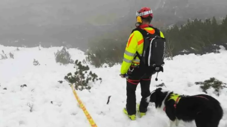 Lavina pokosila skija&scaron;e u talijanskim Alpama: Najmanje dvoje ljudi ostalo zatrpano