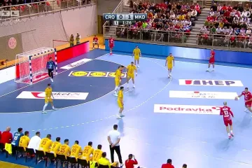 Pavlović neugodnim udarcem pogađa za prvo izjednačenje Hrvatske