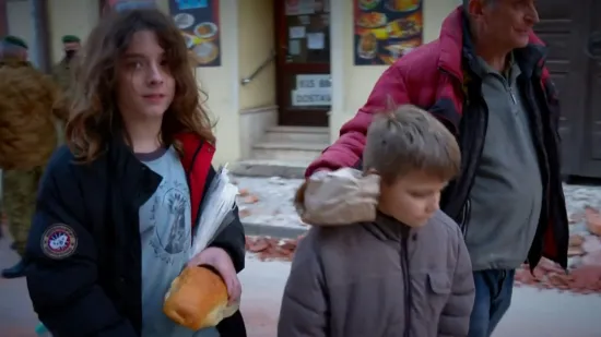 Bježali iz stana u &scaron;lapama i s kruhom u rukama, a danas poručuju: 'I dalje smo u ru&scaron;evinama'