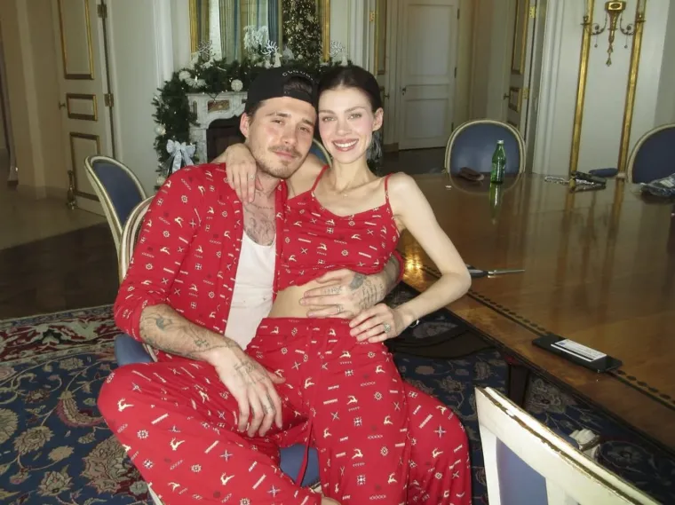 Božićna čestitka najstarijeg sina Beckhamovih izazvala buru reakcija na dru&scaron;tvenim mrežama