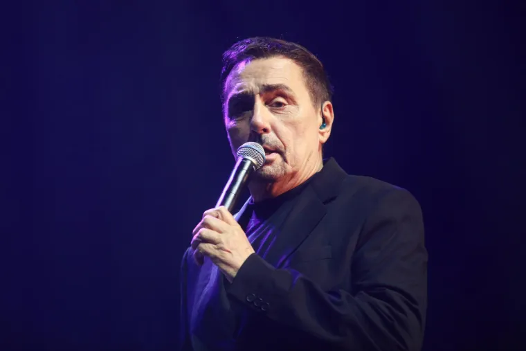 Igor Kojić nakon kratkog braka prona&scaron;ao novu ljubav i odveo ju na zimovanje