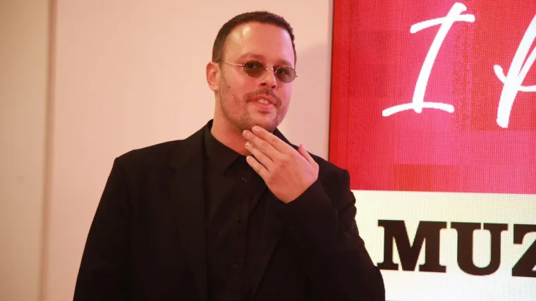 Igor Kojić nakon kratkog braka prona&scaron;ao novu ljubav i odveo ju na zimovanje