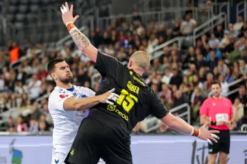 Veliki udarac za reprezentaciju: Igrač koji je nokautirao na&scaron;eg vratara obznanio užasne vijesti