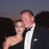 Od holivudskog buntovnika do javnog sramoćenja vlastite kćeri: Jon Voight danas slavi rođendan