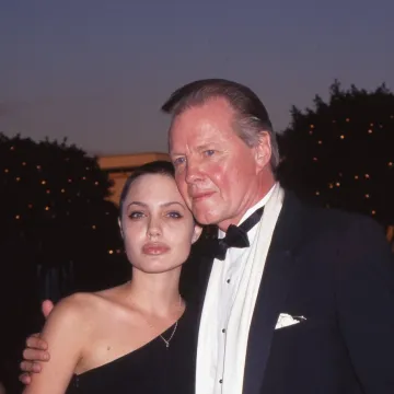 Od holivudskog buntovnika do javnog sramoćenja vlastite kćeri: Jon Voight danas slavi rođendan