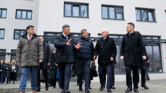 Plenković o obnovi Banovine: 'Do 2030. sve kuće i zgrade bit će zavr&scaron;ene'