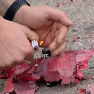 Tradicija ili opasnost? Pitali smo vas &scaron;to mislite o petardama, odgovori su izazvali žestoku raspravu!