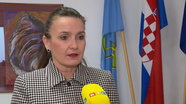 Načelnica ipak prona&scaron;la novac za božićnice: 'To su bile političke igrice većine'