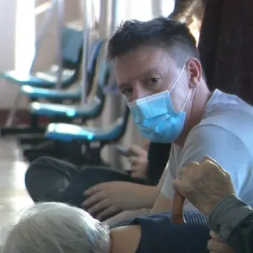 Hrvatskom hara virusna bolest: KBC Osijek zbog opasnosti zabranio posjete pacijentima