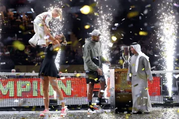 'Bitka spolova' u Dubaiju zavr&scaron;ila u mu&scaron;kim rukama nakon dva seta