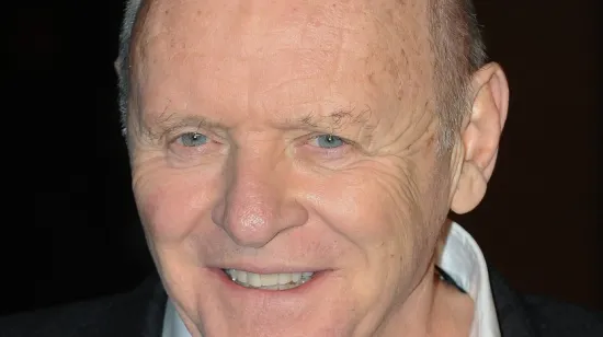 Anthony Hopkins progovorio o ovisnosti: Skoro poginuo, a danas slavi važnu obljetnicu