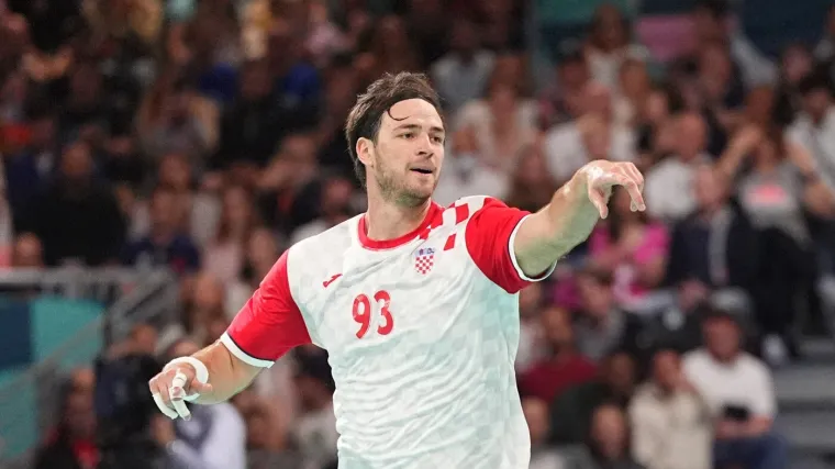 S ocem Alvarom ima poseban odnos. On mu je mentor, ali i psiholog