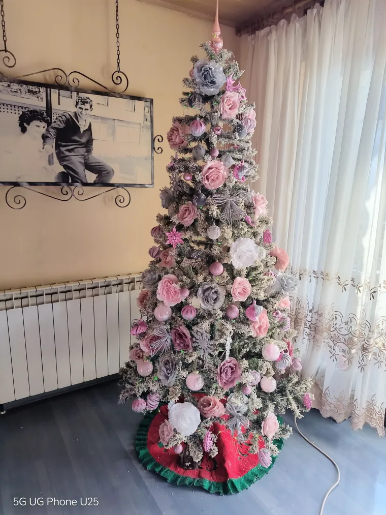 Blagdanska atmosfera jo&scaron; lebdi u zraku: 'Ovo je drvce koje je odlučilo ići 'na sve''