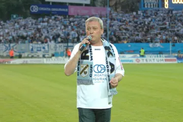 Preminuo autor "riječke himne" Damir Badurina