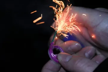 Policija na kolniku prona&scaron;la kartonsku kutiju s pirotehnikom: Nećete vjerovat o kojoj je brojci riječ