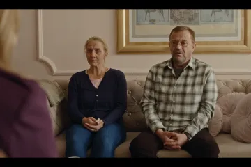 'Znam kako di&scaron;e&scaron;': Hvaljena dramska serija s Jasnom Đuričić i Emirom Hadžihafizbegovićem stigla je na platformu Voyo!