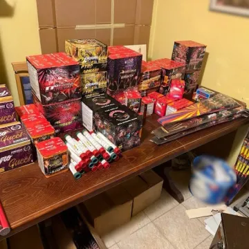 Nevjerojatna zapljena u Novom Zagrebu: Policija prona&scaron;la 212.000 komada pirotehnike!