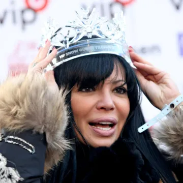 Ljubi 25 godina mlađeg i otvoreno priča o korekcijama: Kako je izgledala Vjekoslava Bach?